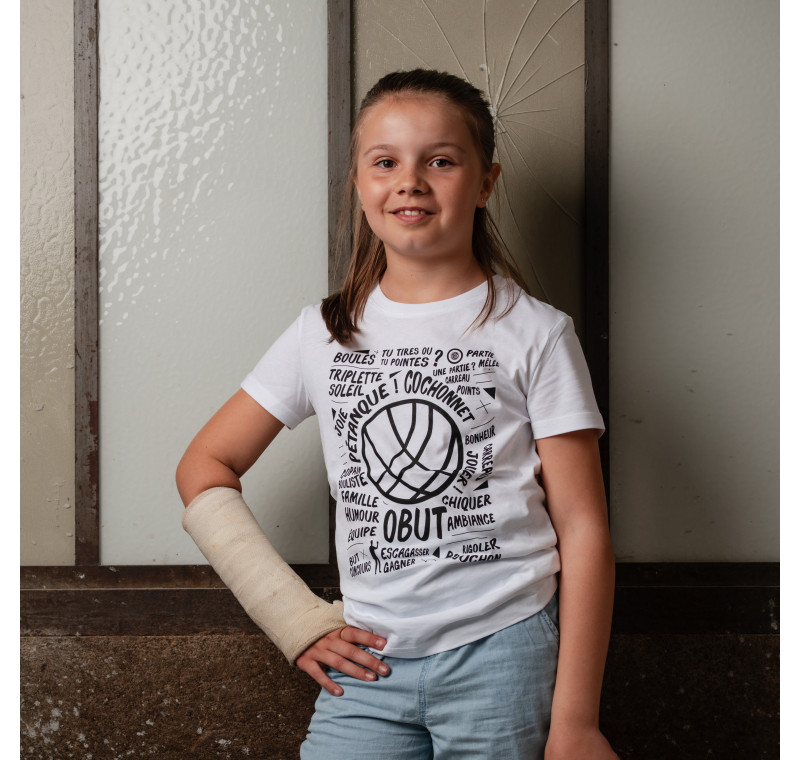 Camiseta infantil con gráfica blanca Camiseta infantil con gráfica blanca