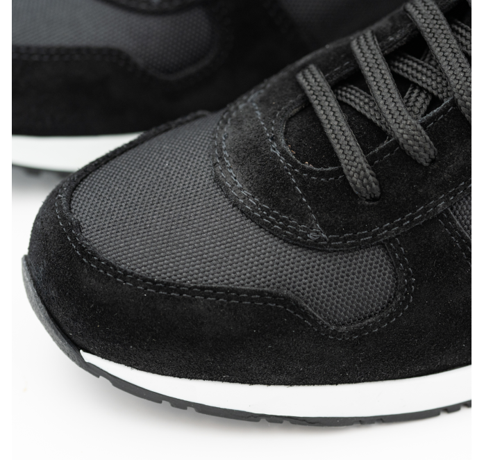 Zwarte OBUT Sportschoenen Zwarte OBUT Sportschoenen
