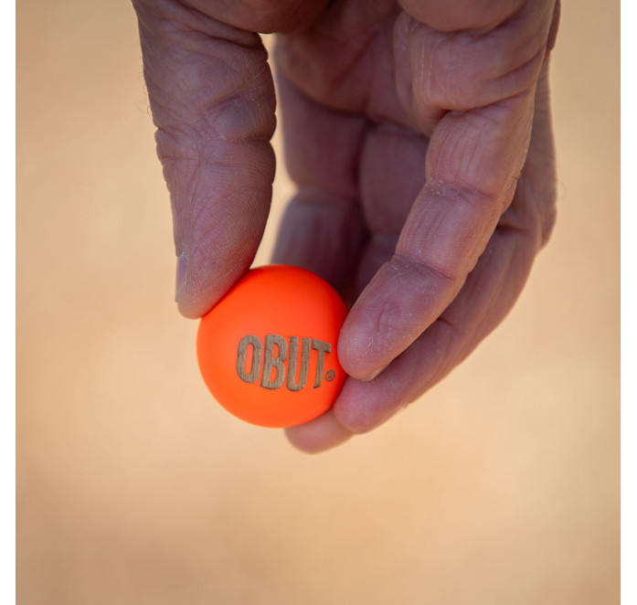 Obut oranje but