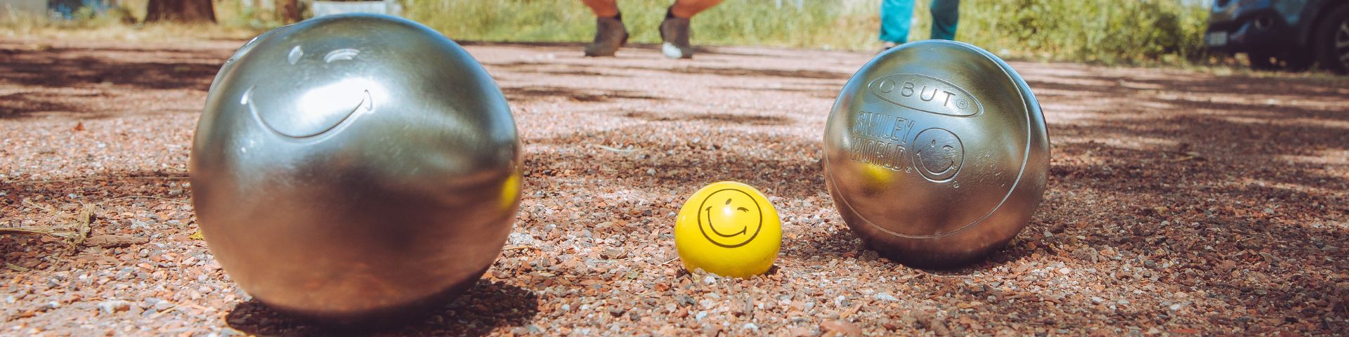 Obut x SmileyWorld
